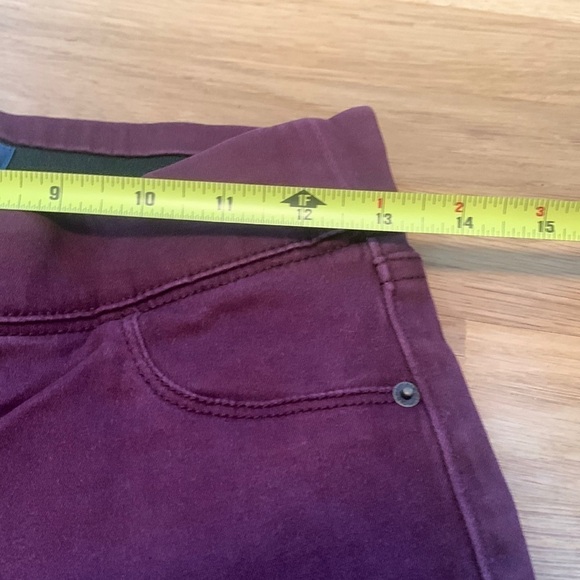 Old Navy Rockstar Mid-Rise Elastic Waist Skinny Jeggings Maroon Women’s 4R - Picture 11 of 15